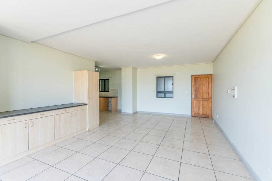 1 Bedroom Property for Sale in Royal Ascot Western Cape